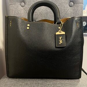 Coach Rogue in Black